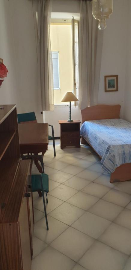 Casa Vacanze Cagliari, ภายนอก รูปภาพ