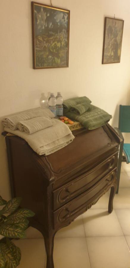 Casa Vacanze Cagliari, ภายนอก รูปภาพ