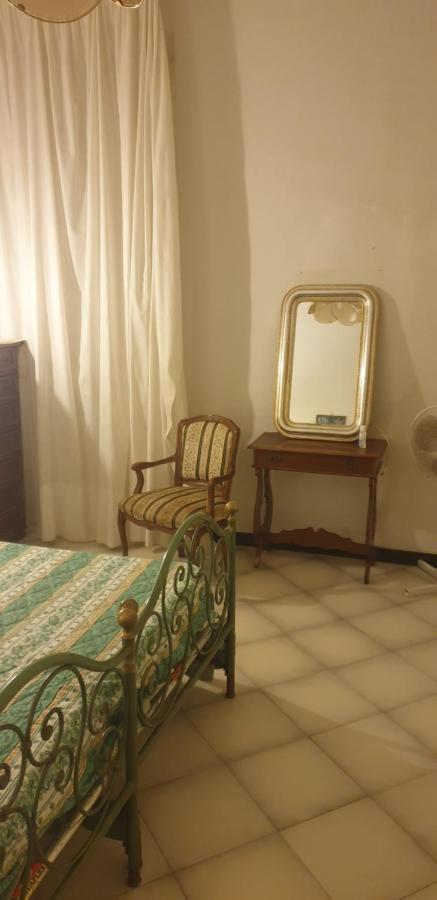 Casa Vacanze Cagliari, ภายนอก รูปภาพ
